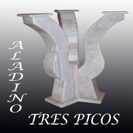 Tres picos